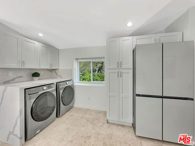 1037 W 83rd Street, Los Angeles CA: https://media.crmls.org/mediaz/fe61bfe4-9525-436a-b011-5bf63f3e3559.jpg