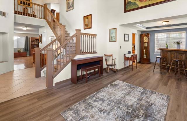 2090 Iroula Way, Tracy CA: https://media.crmls.org/mediaz/fe6311a0-97dc-4967-98d8-e1c0f2dbb4bb.jpg