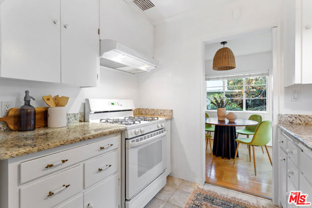 5112 Village photo 17