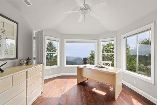 25220 Quail Ridge Road, Los Gatos CA: https://media.crmls.org/mediaz/fe63de4a-37b0-4d1c-907b-fd834f239695.jpg