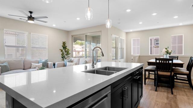 10861 Blake Way, San Diego CA: https://media.crmls.org/mediaz/fe63ee58-2e1c-4bce-8eb2-ae50f59c9c98.jpg