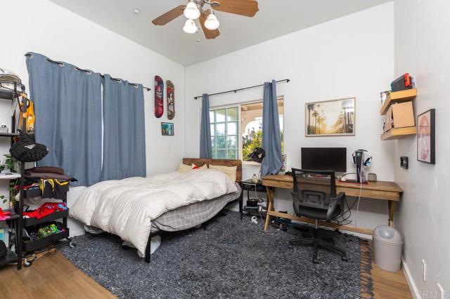 229 Holly Road, El Cajon CA: https://media.crmls.org/mediaz/fe64d18a-7564-469b-ade0-650a75119fc0.jpg