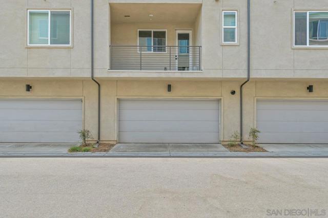 5212 Beachfront Cove, San Diego CA: https://media.crmls.org/mediaz/fe65835d-1d10-4d84-91ba-dc738c9839b0.jpg