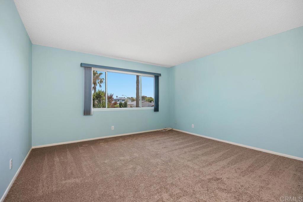 3211 Mercer Lane - photo 19