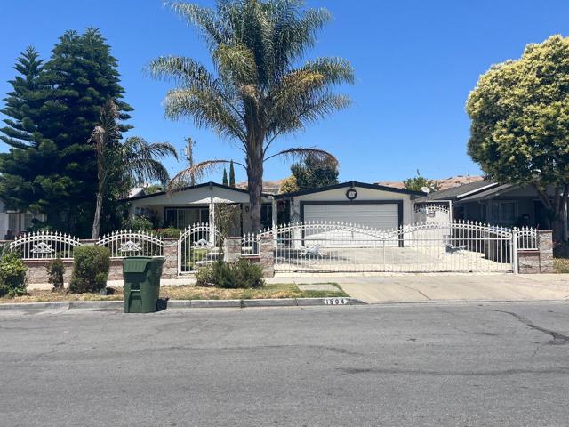 1504 Mount Shasta Drive, San Jose CA: https://media.crmls.org/mediaz/fe680257-f2ca-4ceb-b72a-b624566773de.jpg