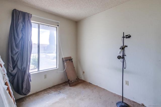 8816 Pagoda Way, San Diego CA: https://media.crmls.org/mediaz/fe68252d-b84b-4ad4-bb41-f4b568cb19ac.jpg
