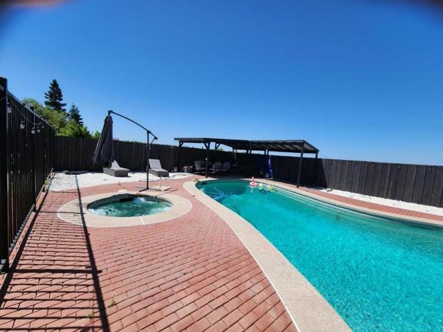 601 Weyer Road, Modesto CA: https://media.crmls.org/mediaz/fe687b73-006b-45d7-800a-371ad251df63.jpg