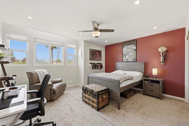 Image 35 of 51 For 11767 Scripps Cape Vista Point