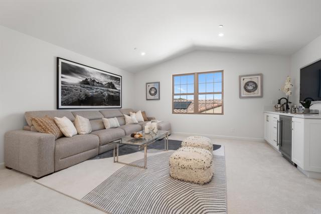 107 Starbright, Irvine CA: https://media.crmls.org/mediaz/fe697321-f9d1-4773-957e-e4809736418d.jpg
