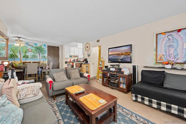 6314 Friars Rd, San Diego CA: https://media.crmls.org/mediaz/fe69b568-4c5e-4f02-8ea3-fa31d941621a.jpg