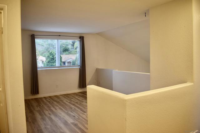 2206 Luz Way, Oceanside CA: https://media.crmls.org/mediaz/fe69fb4a-f5a9-48b5-a258-a89f2d533ef3.jpg