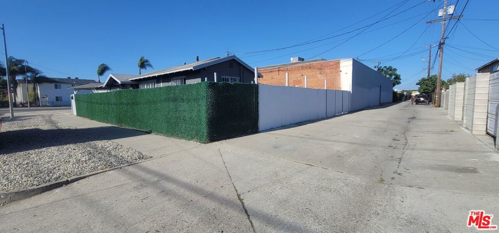 MLS #26853945 image #2