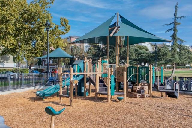 853 Georgetown Place, San Jose CA: https://media.crmls.org/mediaz/fe6d1810-3d41-4452-83c6-3653257274ba.jpg