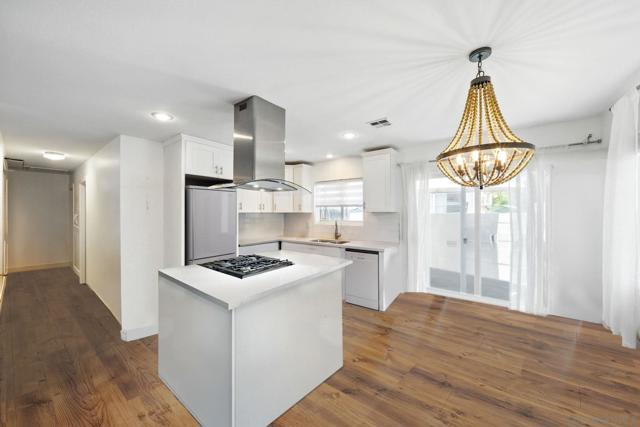 514 18 W 10th Ave, Escondido CA: https://media.crmls.org/mediaz/fe6dcf92-d0b1-4665-9545-982e65168870.jpg