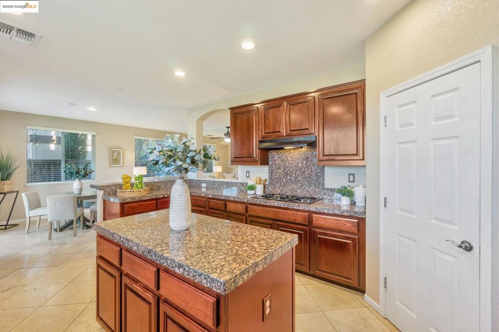 MLS #41105200 image #18