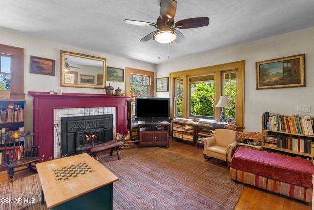 5682 Pine Grove Road, Santa Paula CA: https://media.crmls.org/mediaz/fe6df7b6-73f9-4a0e-8b2b-495de60645b4.jpg