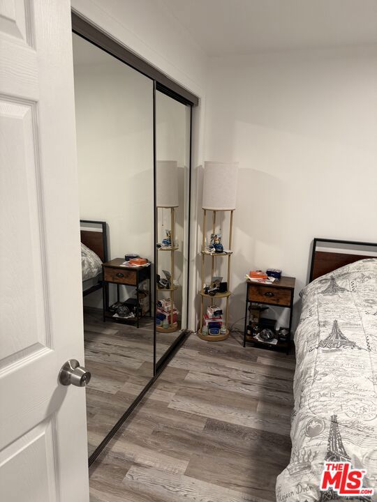1501 Hartsook Street, Sherman Oaks CA: https://media.crmls.org/mediaz/fe6f1797-55aa-479f-bdd9-dc2897c99f93.jpg