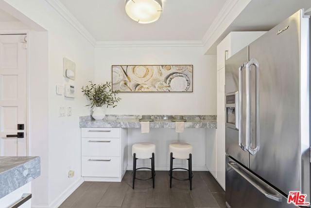1613 Manning Avenue, A photo 5