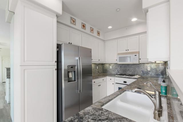 Detail Gallery Image 12 of 41 For 1622 Hope St, San Marcos,  CA 92078 - 2 Beds | 2/1 Baths
