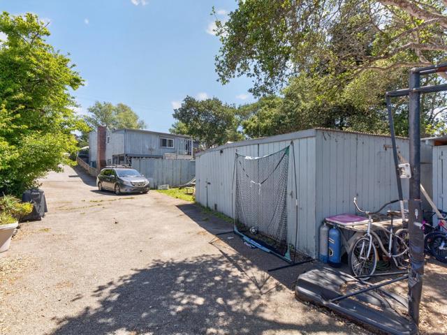 2545 Mar Vista Drive, Aptos CA: https://media.crmls.org/mediaz/fe71e90f-6f60-4071-99ec-385f7eb47064.jpg