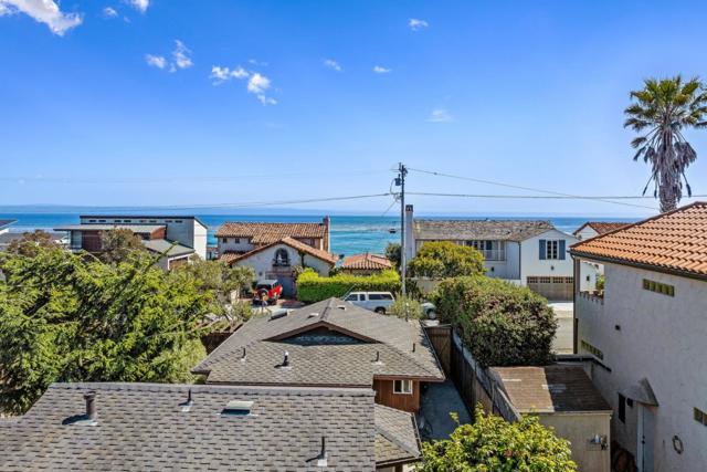 22956 E Cliff Drive, Santa Cruz CA: https://media.crmls.org/mediaz/fe768a29-2696-453d-9641-a9e4c50557ef.jpg