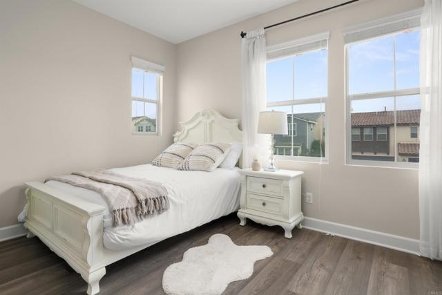 Image 37 of 52 For 1077 Calle Pilares