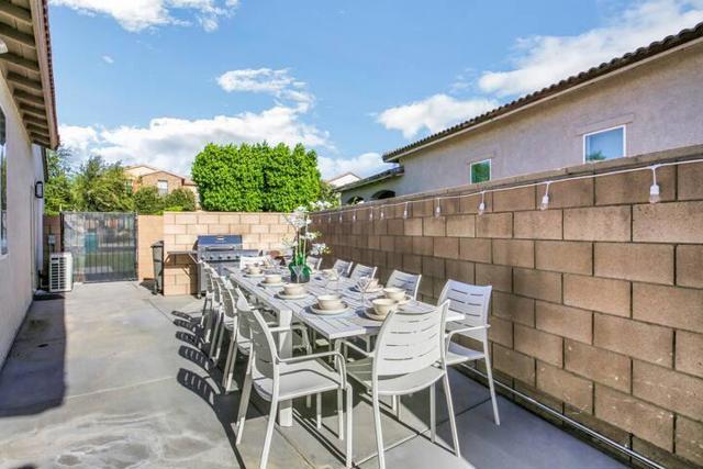 84325 Canzone Drive, Indio CA: https://media.crmls.org/mediaz/fe77b03a-f62c-4083-a4e0-e5cdbe697567.jpg