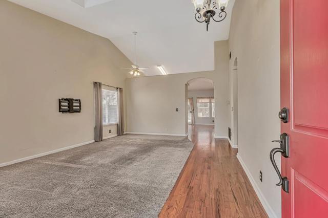 761 Gia Court, Hollister CA: https://media.crmls.org/mediaz/fe782458-0ecf-4e38-ba40-c3191640e91a.jpg