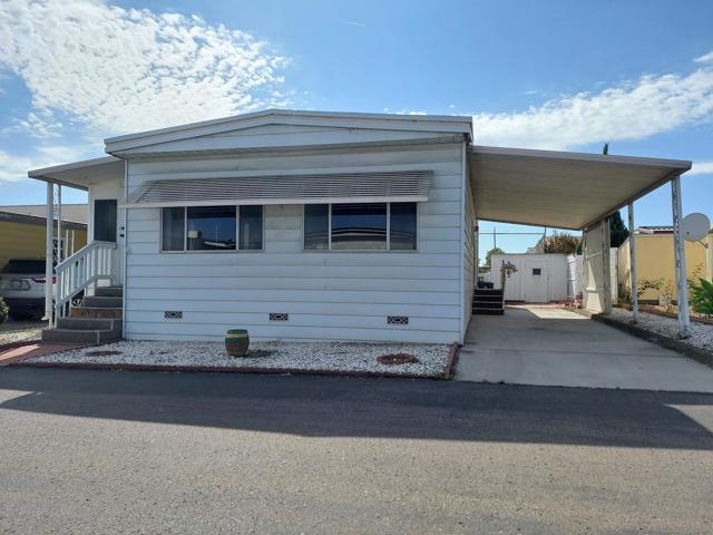 501 Anita Street, Chula Vista CA: https://media.crmls.org/mediaz/fe78c60b-cdf0-4bc3-ab02-835ec0619cda.jpg