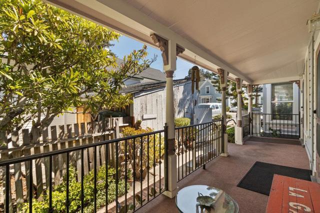 839 Riverside Avenue, Santa Cruz, California 95060, 5 Bedrooms Bedrooms, ,4 BathroomsBathrooms,For Sale,Riverside,ML81906292