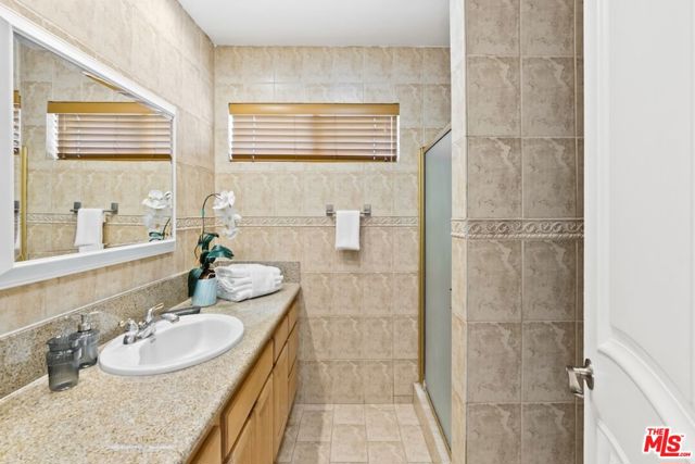 1831 Prosser Avenue, Los Angeles CA: https://media.crmls.org/mediaz/fe7a09bb-7465-4e02-80e1-251ce4bd8e42.jpg