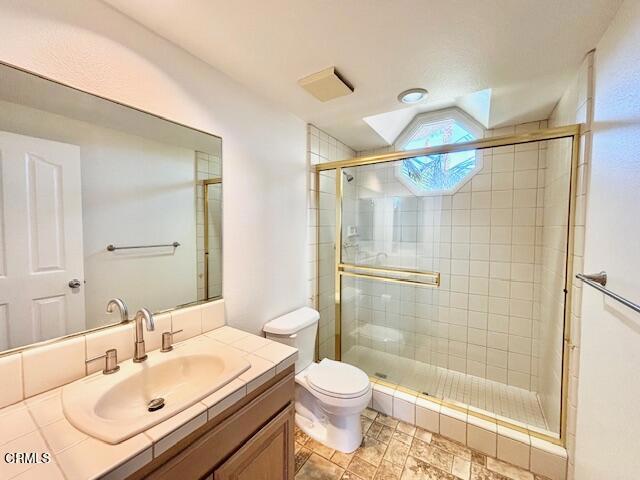 4249 Harbour Island Lane, Oxnard CA: https://media.crmls.org/mediaz/fe7af53d-f3da-472f-8ced-b2d73c1211f1.jpg