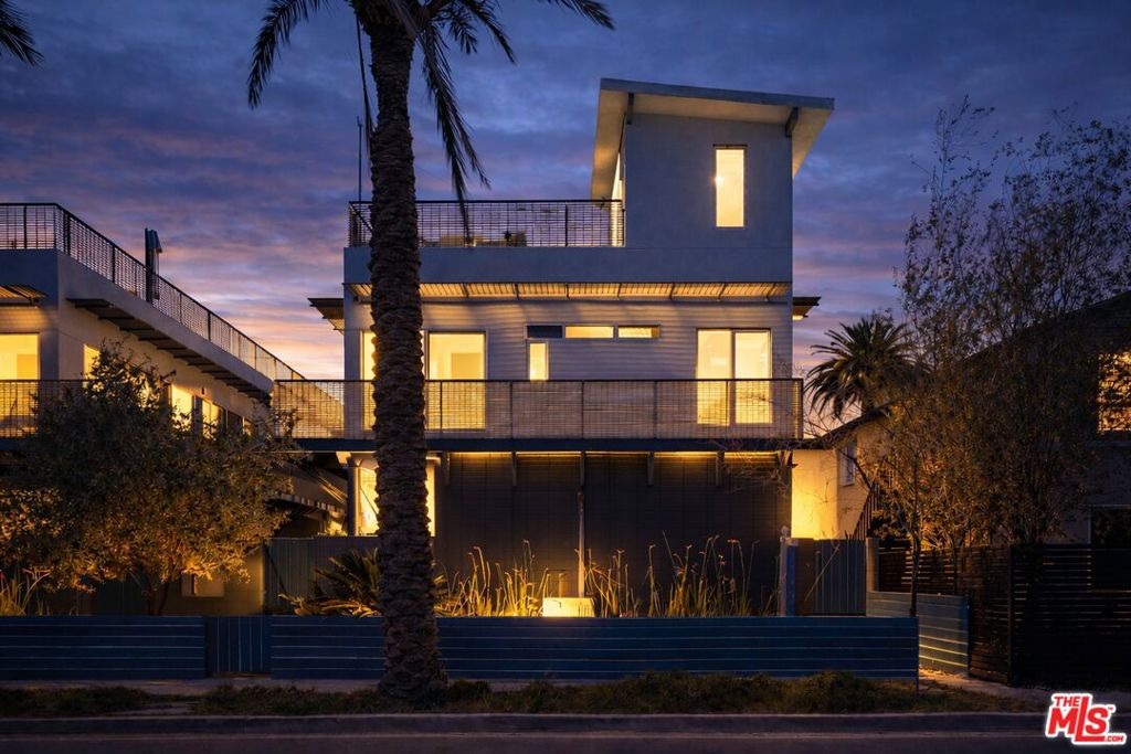 621 San Juan Avenue #A