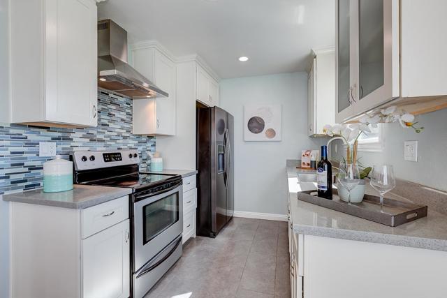 835 Bing Drive, Santa Clara CA: https://media.crmls.org/mediaz/fe7b5183-3b60-45e2-a8b1-804b535e1043.jpg