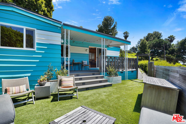 9 Paradise Cove photo 2