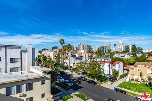 10608 Wilkins Avenue, Los Angeles CA: https://media.crmls.org/mediaz/fe7bd980-87cf-45db-9527-c6f8599c5a5d.jpg
