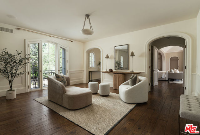 Image 20 of 48 For 771 Garden Lane