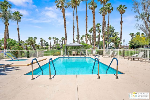 67488 Toltec Court, Cathedral City CA: https://media.crmls.org/mediaz/fe7d4cdd-2dc9-48ed-93bf-4202a85d87fc.jpg