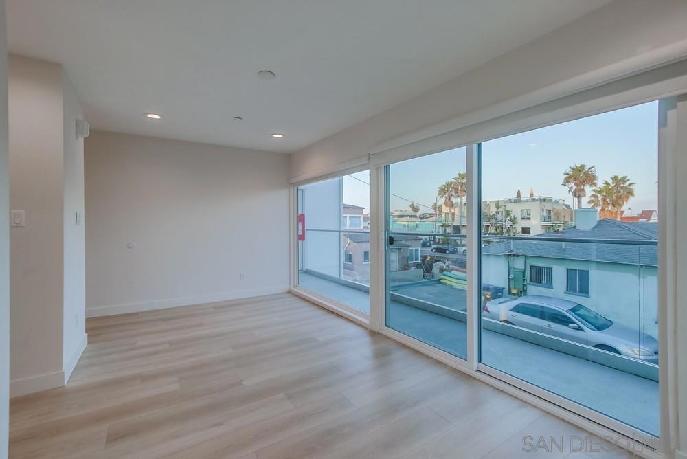 MLS #250032138SD img 68