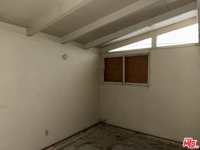 7716 Grove Street photo 4