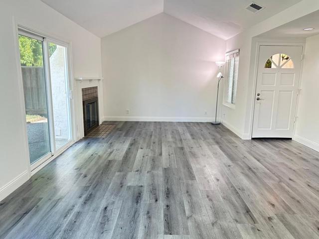 3248 Rocky Water Lane, San Jose CA: https://media.crmls.org/mediaz/fe8073ae-6edf-4456-a6d0-da8dc73fe94b.jpg