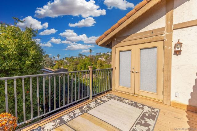 1363 Timberpond Dr, El Cajon CA: https://media.crmls.org/mediaz/fe8120eb-67b0-47ef-becc-7617047597bd.jpg