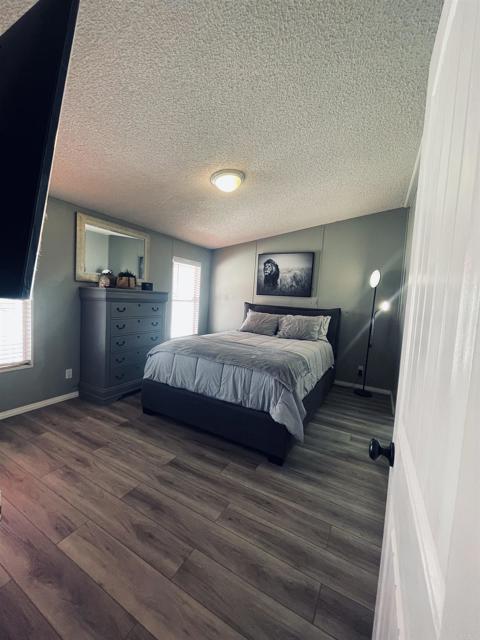 913 S Grand Avenue, San Jacinto CA: https://media.crmls.org/mediaz/fe822126-4782-416a-987b-861d84800852.jpg