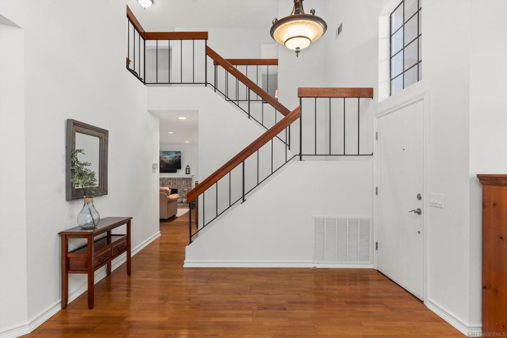 MLS #250040929SD image #14