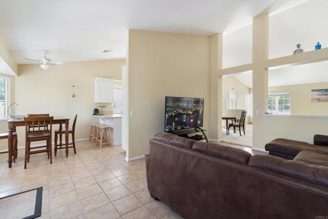 Detail Gallery Image 16 of 43 For 2732 Kingsbury Ave, Hemet,  CA 92545 - 3 Beds | 2 Baths