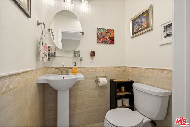 7152 Pomelo Drive, West Hills CA: https://media.crmls.org/mediaz/fe83f861-34c0-476c-99bb-d21d88a677fd.jpg