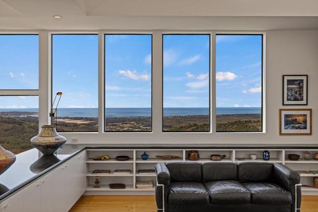 10450 Saddle Road, Monterey CA: https://media.crmls.org/mediaz/fe845635-7d51-4a80-a6bb-d5a600a57968.jpg