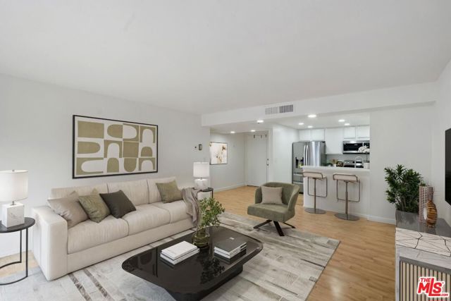 10535 Wilshire Boulevard, Los Angeles CA: https://media.crmls.org/mediaz/fe8591dd-e378-4cc2-9921-948fd18c0fd6.jpg