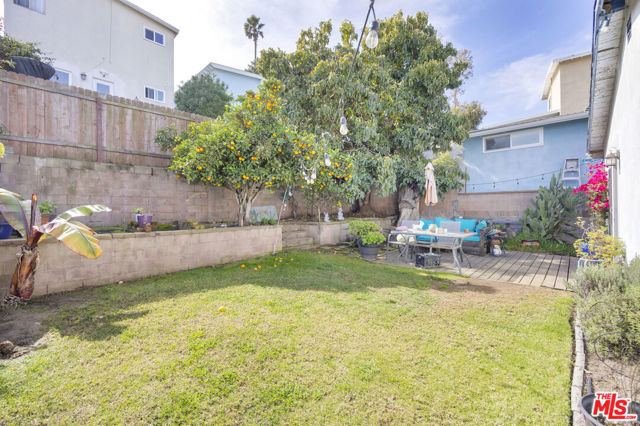 1610 Armour Lane, Redondo Beach, California 90278, 3 Bedrooms Bedrooms, ,1 BathroomBathrooms,Residential,For Sale,Armour,25501463