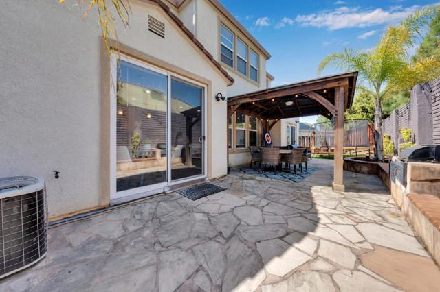 3023 Canoas Villa, San Jose CA: https://media.crmls.org/mediaz/fe866cca-65da-401d-b836-95514d653cb1.jpg